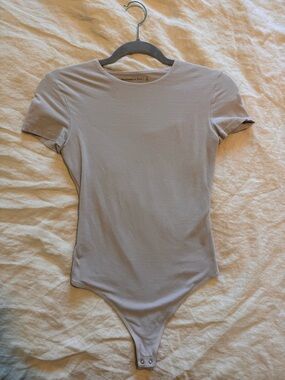 Abercrombie & Fitch Taupe Crewneck Bodysuit Sz S